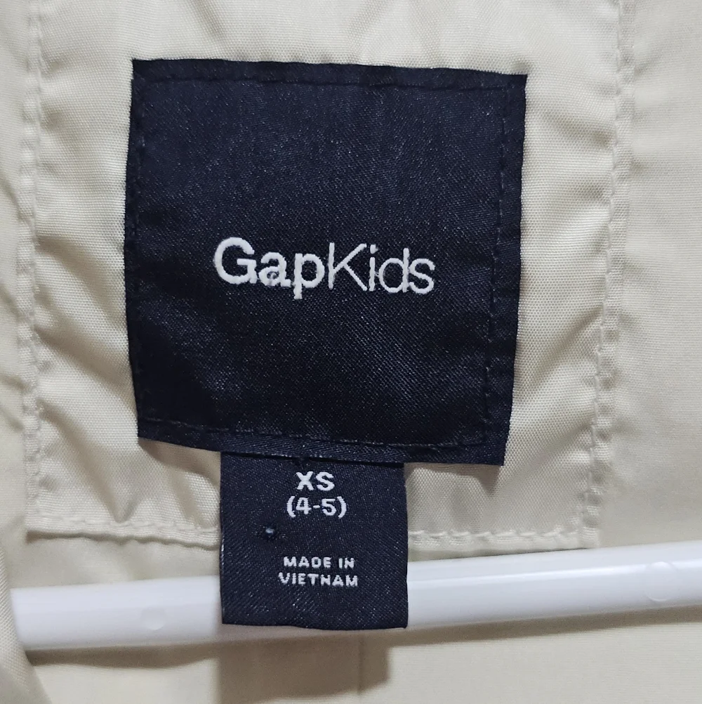 Gap Kids Cream Puffer Jacket Toddler XS 4 - 5